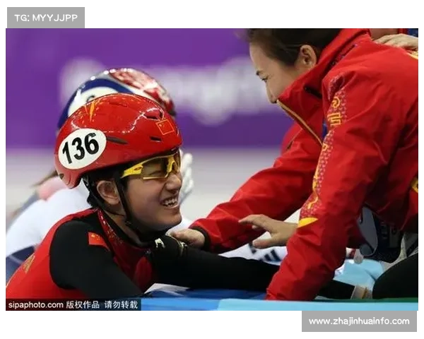 穆西亚拉复出拥抱教练，伤病归来信心倍增